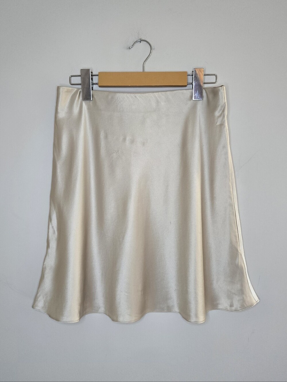 Quince champagne gold 100% silk flowy circle mini skirt, medium